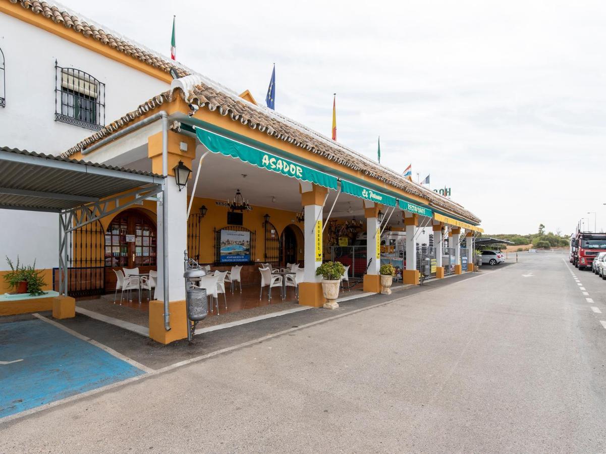 Oyo Hostal El Paisano Utrera Buitenkant foto
